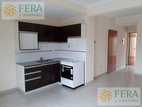 Venta De Departamento 2 Ambientes En Sarandi (24189)