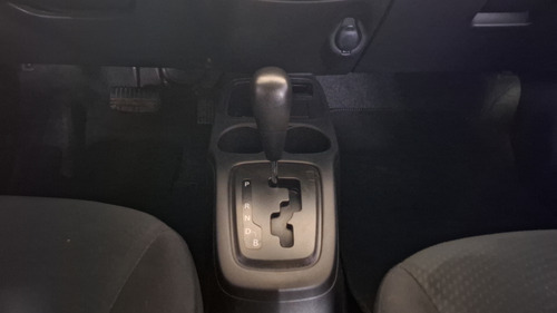 Dodge Attitude 1.2 Se At