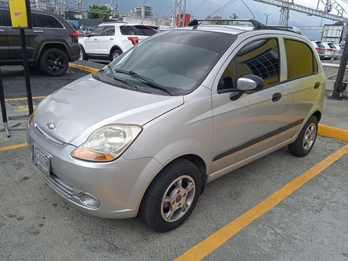 Imagen 1 de 12 de Chevrolet Spark