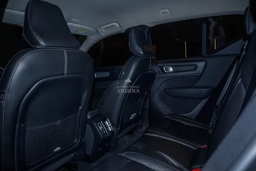 Volvo XC40 T4 Momentum 2.0