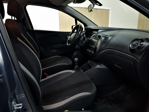 Imagen 12 de 15 de Renault Captur Zen 2.0