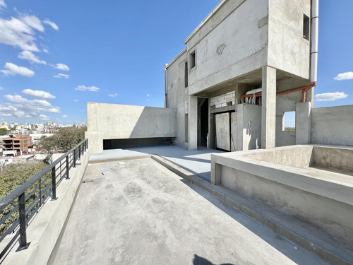 Moderno Departamento En 1er Piso - Villa Urquiza