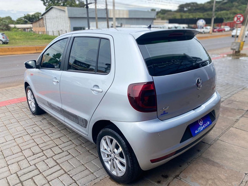 Volkswagen Fox 1.6 Vht Rock In Rio Total Flex 5p
