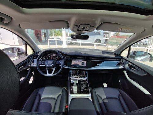 Imagen 13 de 24 de Audi New Q7 Sport 55 Tfsi V6 Mild Hybrid