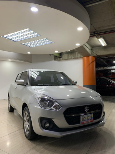 Suzuki Swift 2023 /vn