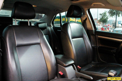 Volkswagen Bora Sedan 2009