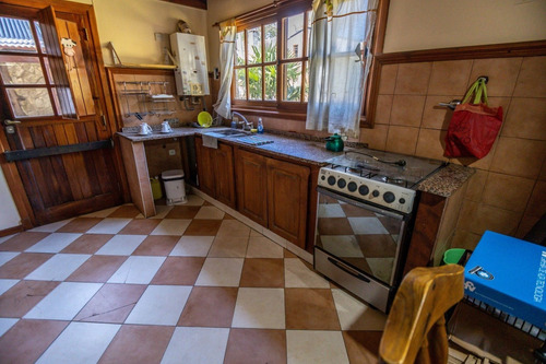 Imagen 16 de 30 de Casa 3 Ambientes Bosque Peralta Ramos Con Altillo Y Quincho