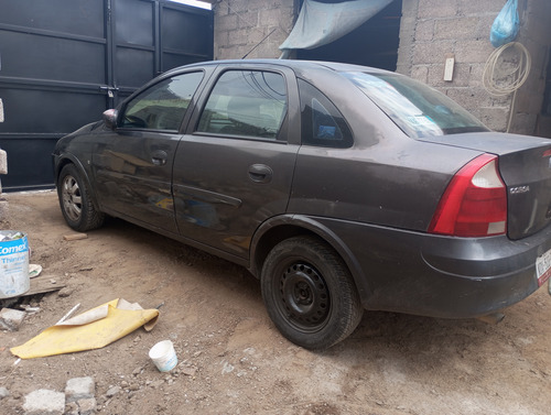 Chevrolet Corsa 1.8 4p Comfort A Mt