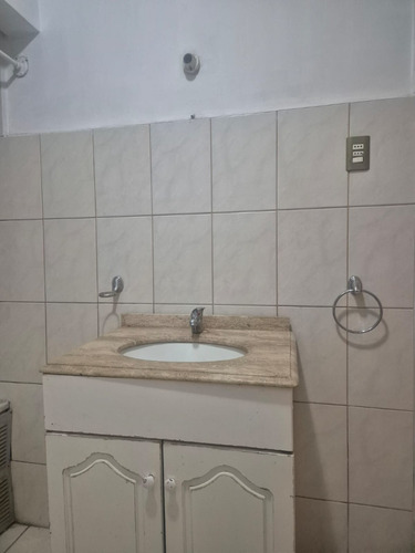 Departamento Cerca Metro M. Montt