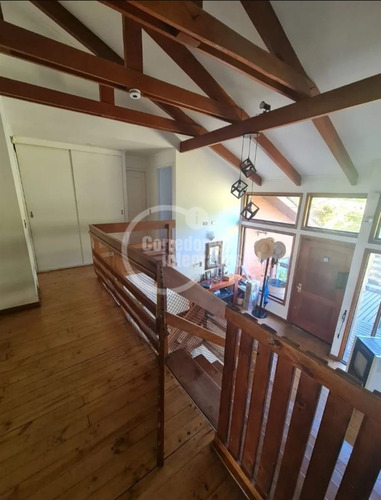 Casa En Venta De 7 Dorm. En Santo Domingo