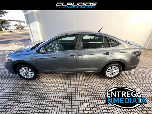 Volkswagen Virtus Trendline Platino