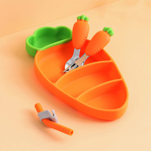 Modelado De Platos Con Forma De Zanahoria Para Niños