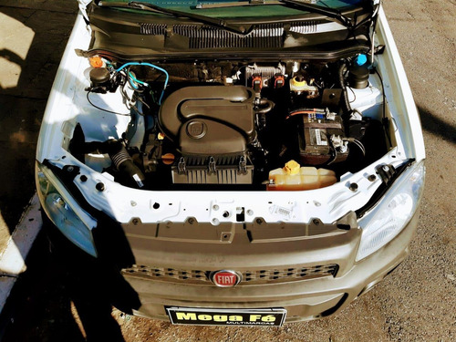 Imagem 4 de 14 de Fiat Strada Working 1.4 Flex Bau Branco Basico Documento Ok