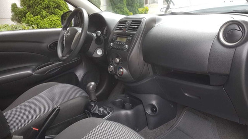 Nissan Versa 1.0 12v Conforto 4p Completo Preto 2019