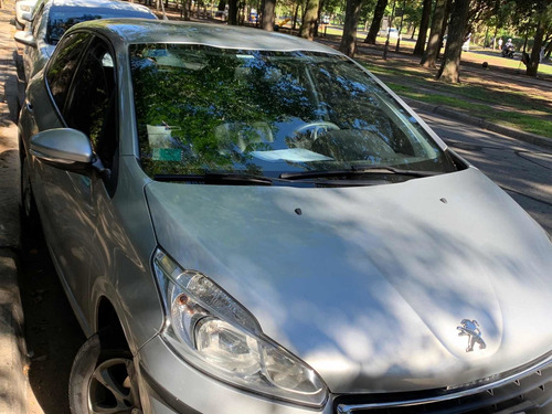 Peugeot 208 1.5 Allure 2013