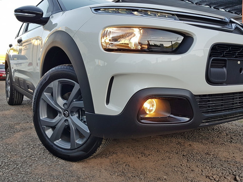 Imagen 4 de 15 de Citroen C4 Cactus Feel Pack At 6