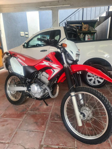 Imagen 2 de 5 de Honda Xr 250 Tornado