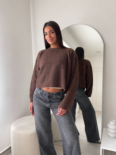 Sweater Mujer De Lanilla Tejido Cuello Redondo Over Corto.