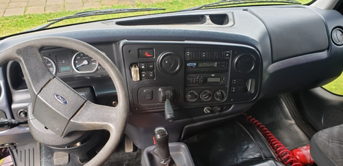 Ford Cargo 2429l 2013