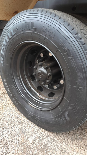 Cargo 2422 E 3-eixos Caçamba