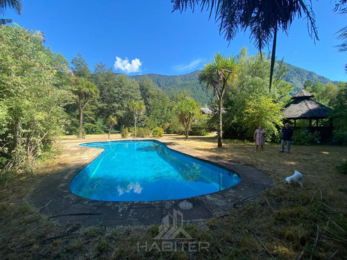 Arriendo Casa De 5 Dorm. En Rivera Del Rio Liucura En Pucón