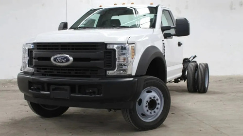 Ford F-450 Ta 2020