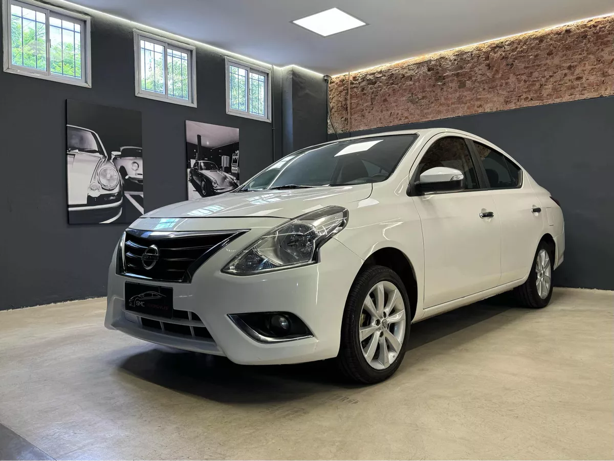 Nissan Versa 1.6 Advance Mt