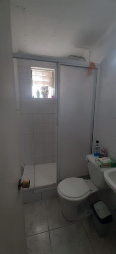 Casa En Venta De 4 Dorm. En Quilicura