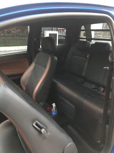 Volkswagen Saveiro Cross