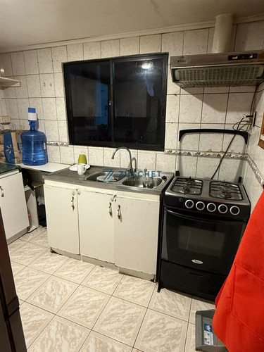 Se Vende Casa De 2 Dorm 2baños 4 Est Sector Los Heroes Maipú