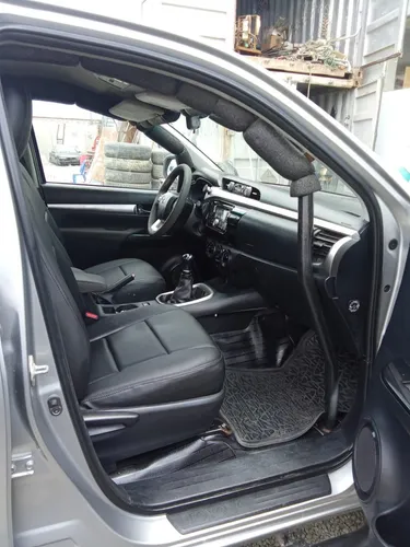 Toyota, Hilux