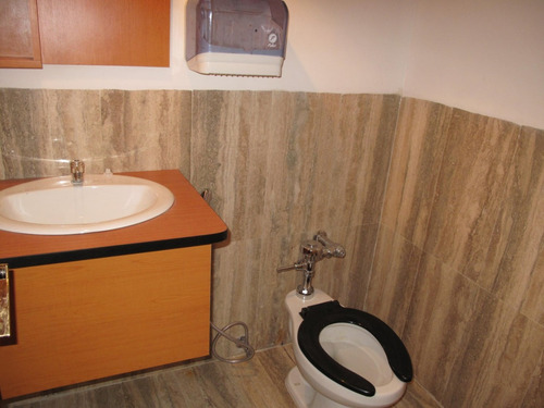Sq Oficina En Venta En Los Palos Grandes D25-22611s