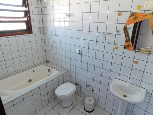 Imagem 14 de 14 de Casa Mobiliada Com Piscina À Venda Na Praia De Peruíbe.