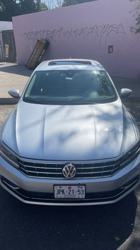 Volkswagen Passat SEL Highline