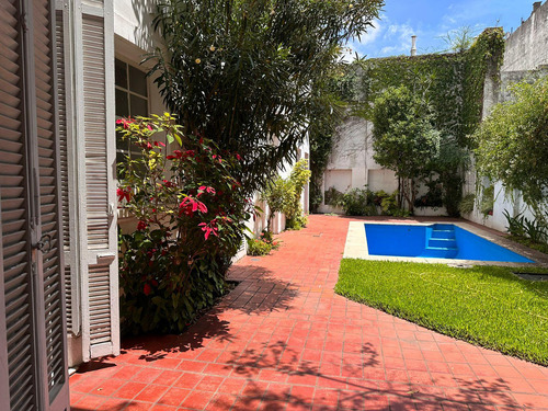 Olleros 2100 - Casa En Venta Con Jardín Y Pileta - A Reciclar