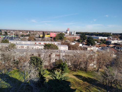 Imagen 8 de 30 de Venta 3 Ambientes, Complejo Con Jardin