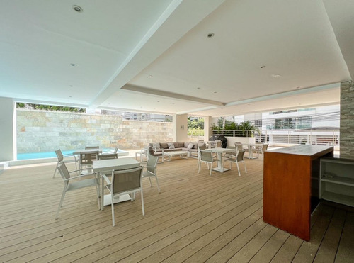 Apartamento Moderno En Piantini En Venta