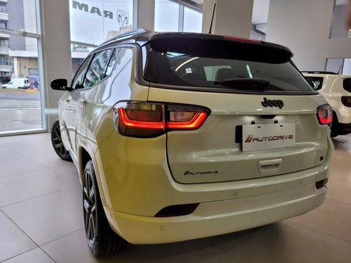 Jeep Compass 1.3 T270 Serie-S 4X2 At6