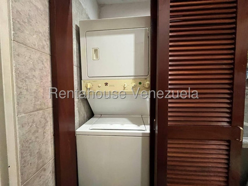 Apartamento En Venta En Campo Alegre En Edificio Con Pozo
