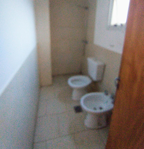 B° San Vicente . Pellegrini N 1400 . Semi Nuevo . 1 Dorm . Excelente Ubicacion