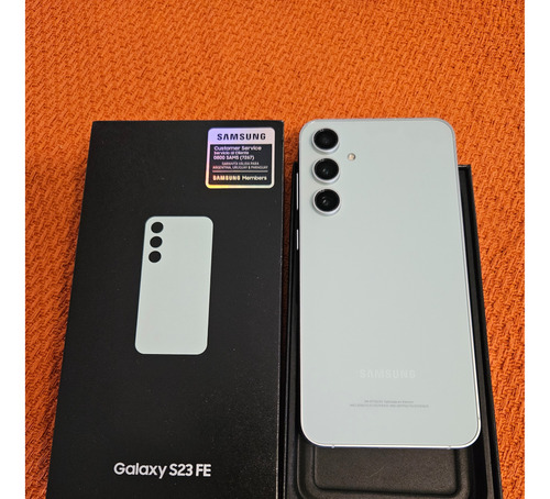 Samsung Galaxy S23 Fe , 256 Gb / 8 Gb Ram,sin Uso..