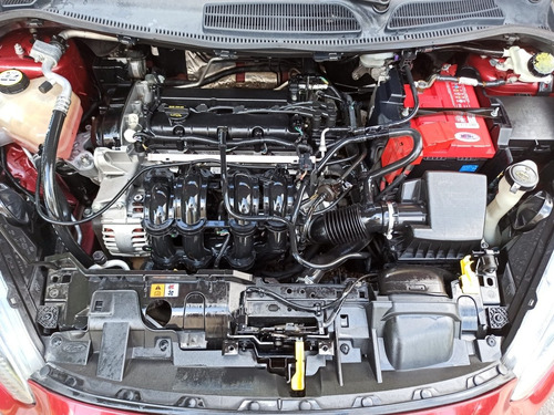 Imagen 11 de 11 de Ford Fiesta 2014 1.6 Se 5vel Mt