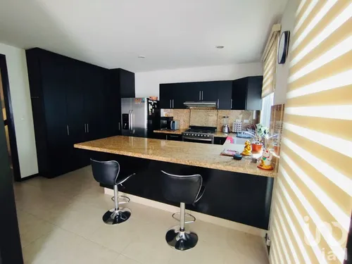 Venta Casa 3 Ambientes Lomas De Angelópolis