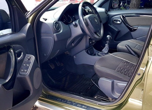Imagen 10 de 15 de Oroch Outsider Plus 2.0l ´17 - 111.000km - Excelente Estado!