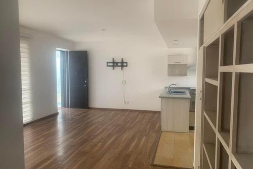 Venta De Departamento (110m2) A 3 Cuadras De Div. Del Norte, Av Universidad, Metro Eje Central Y Parque De Los Venados. Db15-z124