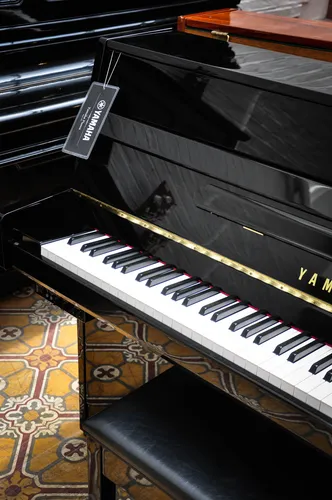 Piano Yamaha Silent Ju-109 (garantía + Traslado + Afinación)