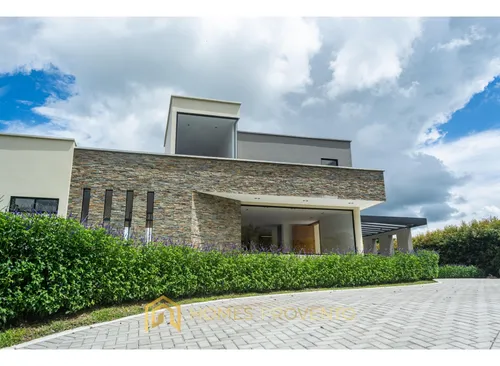 Casa En Arriendo En Llanogrande