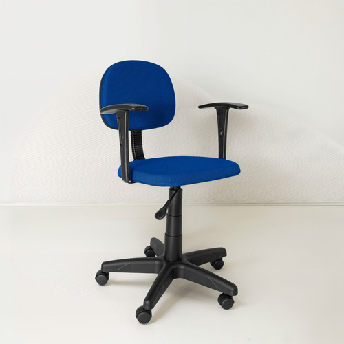 Cadeira Sec. Gir. Carenada C/ Braço Fixo T Reto J Serrano Cor Azul