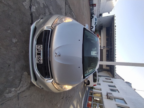 Peugeot 208 Allure 1.5 Touchscreen