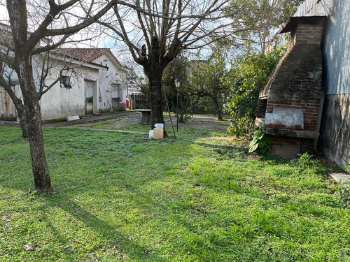 Vendo Casa Tipo Chalet En Caseros, Entre Ríos.
